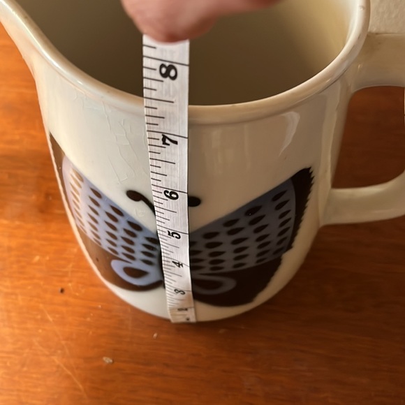 Beautiful blue and white butterfly pitcher/ vase, made in Finland - Picture 4 of 7